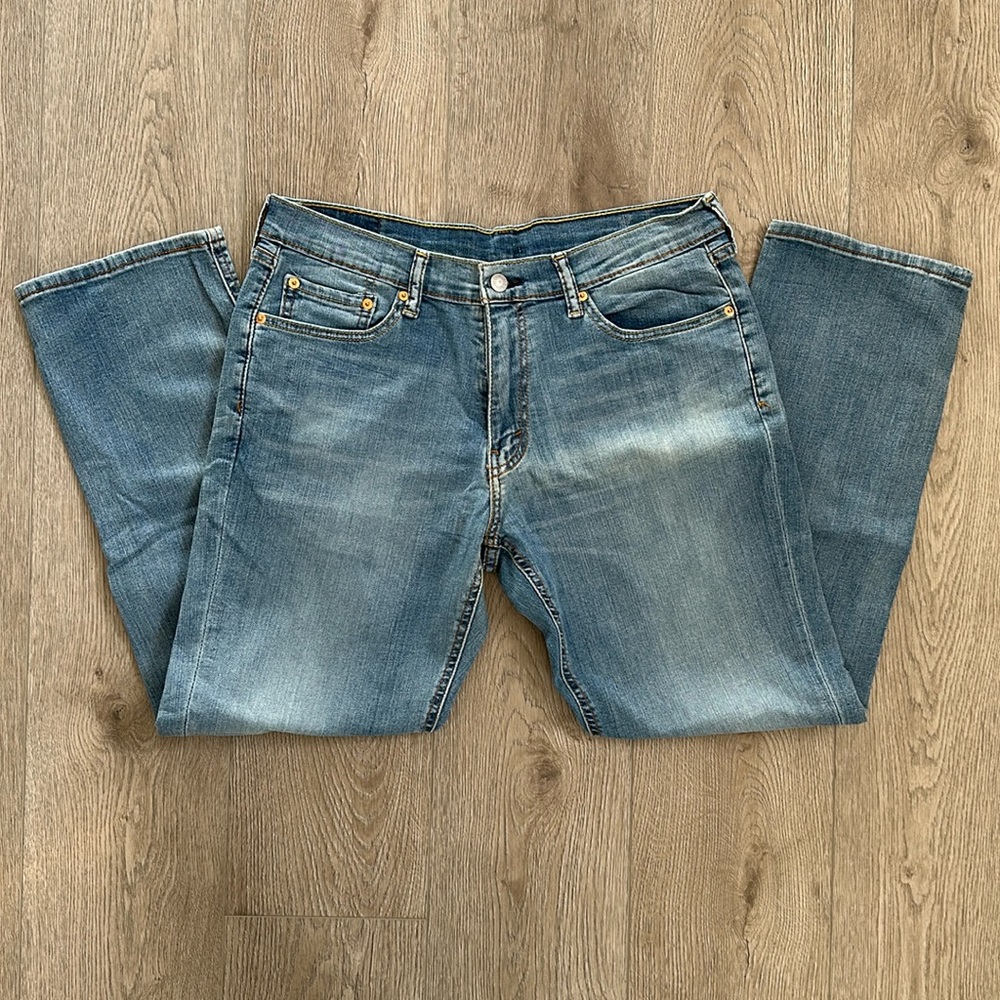 Mens Levis 541 denim jeans - Size 32 x 30